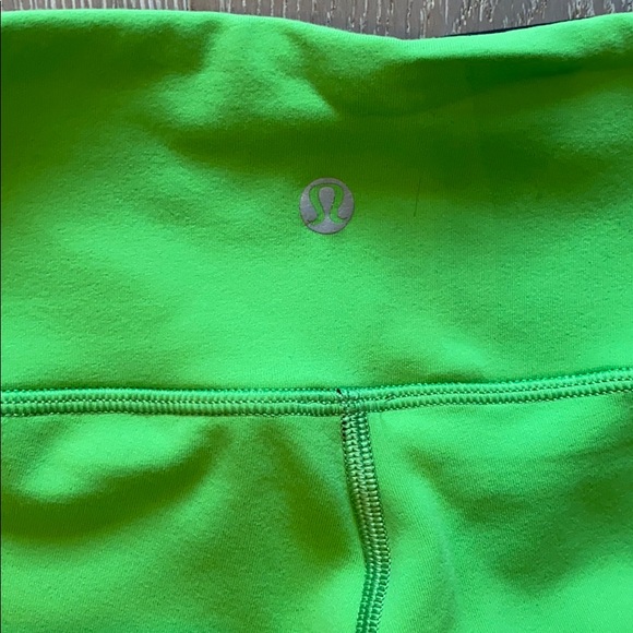 Lululemon reversible crop leggings - Picture 5 of 8